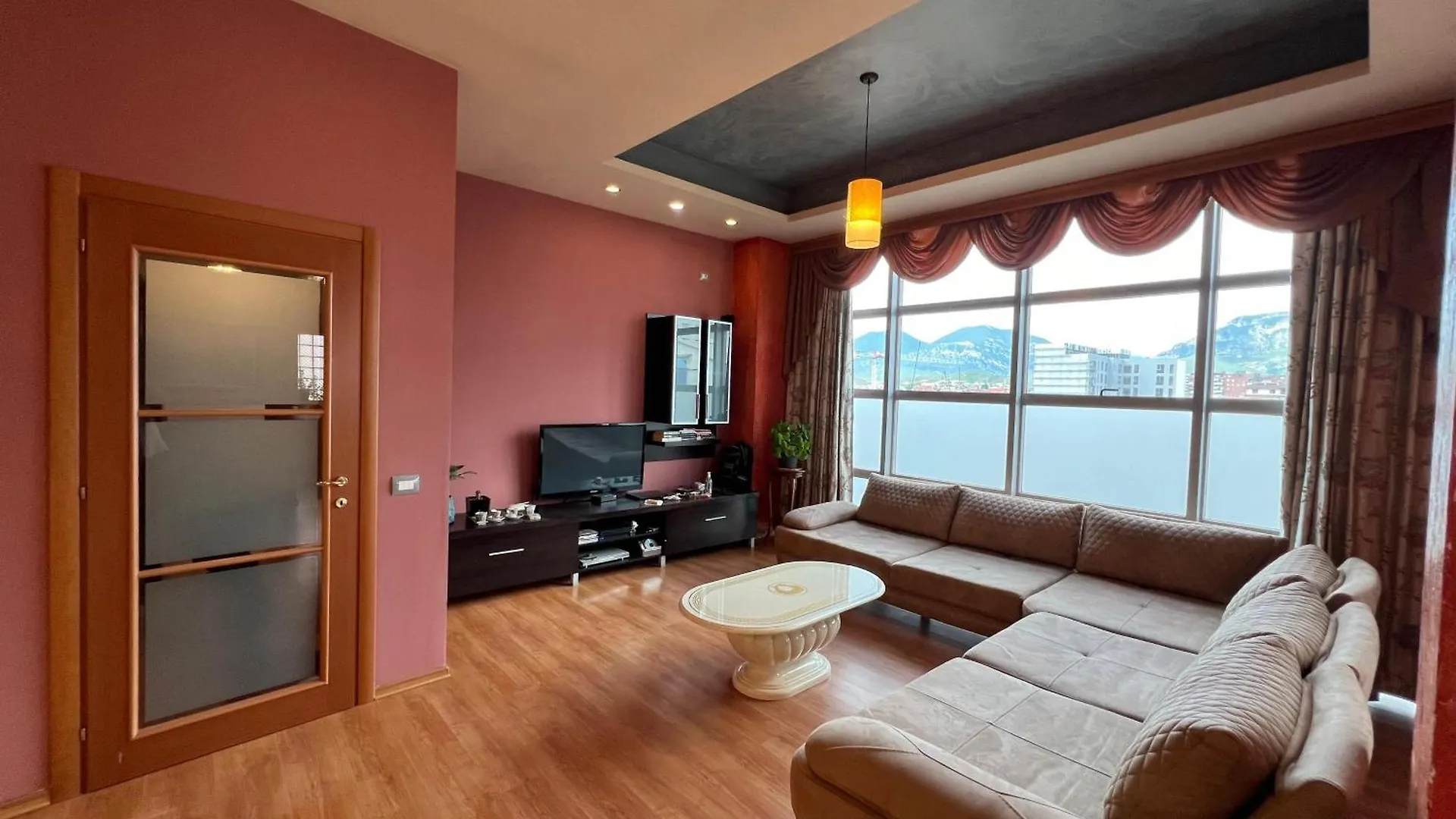 Apartment 189 Tirana 0*,